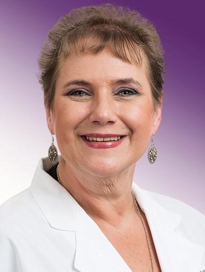 Lee Anne Broadway, FNP